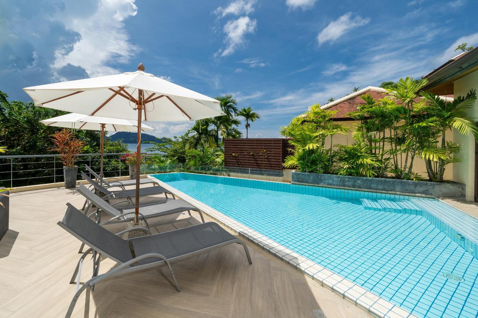 Indochine Resort And Villas - Sha Extra Plus Patong Exteriér fotografie The swimming pool at the resort
